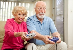 Ученые: пожилым людям полезно играть в компьютерные игры